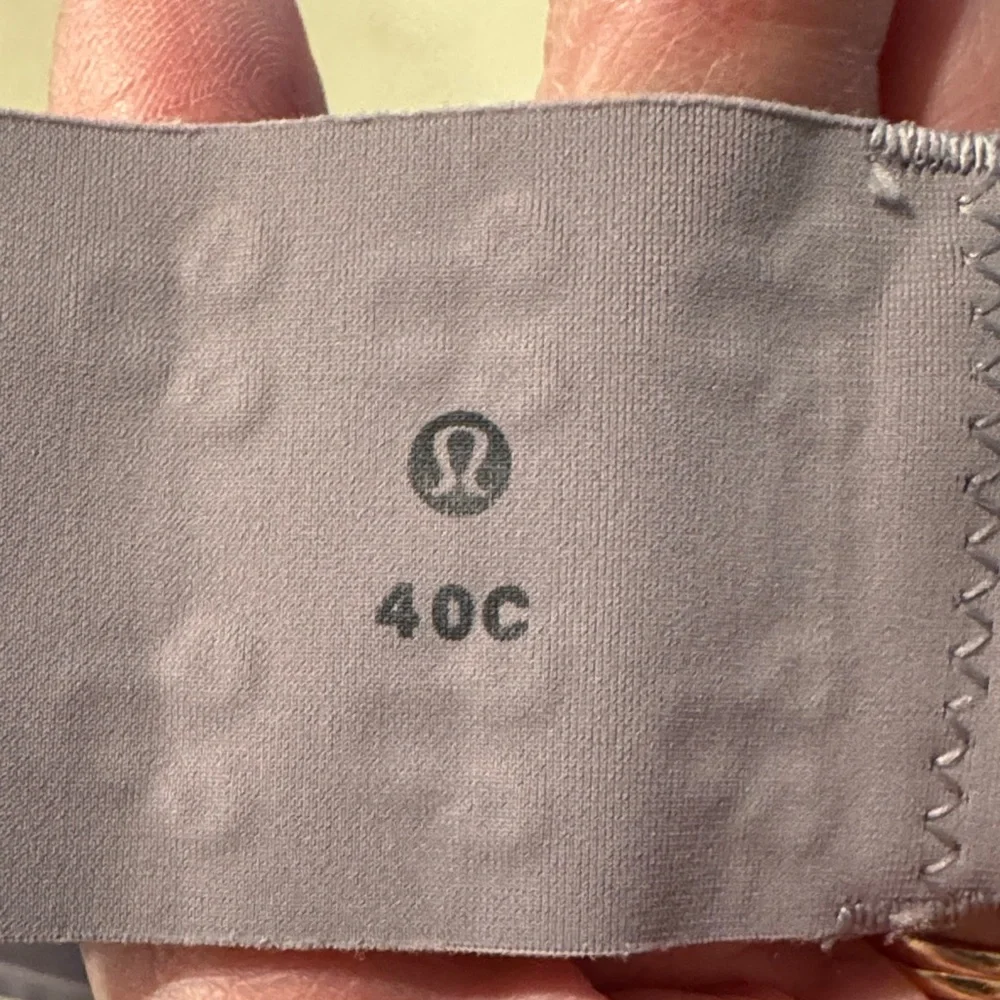 Lululemon Sport bra-Swift Speed Bra-High Support. Size 40C. Plum. - Picture 7 of 13